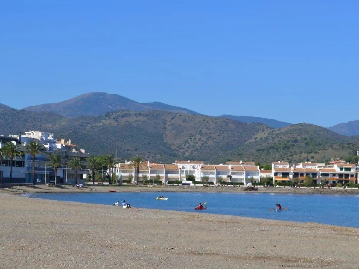 Apartment Merlet Llança